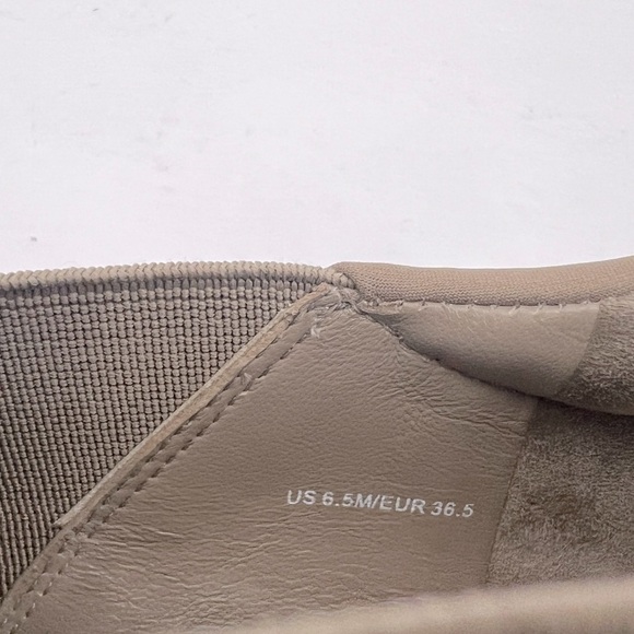 VINCE, LADIES SLIP ON/ WALKING SHOES, TOPE COLOR, FAUX SUADE, SIZE 6.5M - Picture 13 of 16